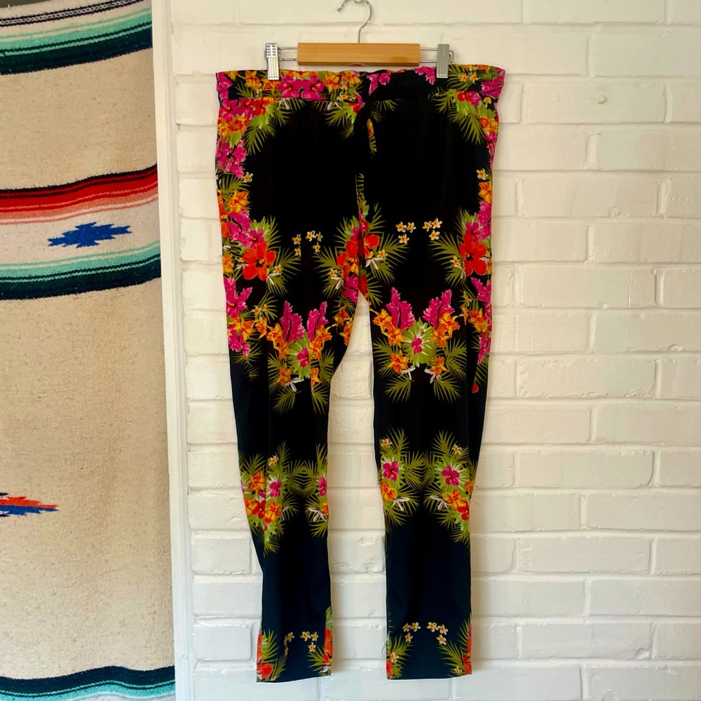 Element Drawstring Women’s Pants in Floral Print Size Medium Tropical Vibes